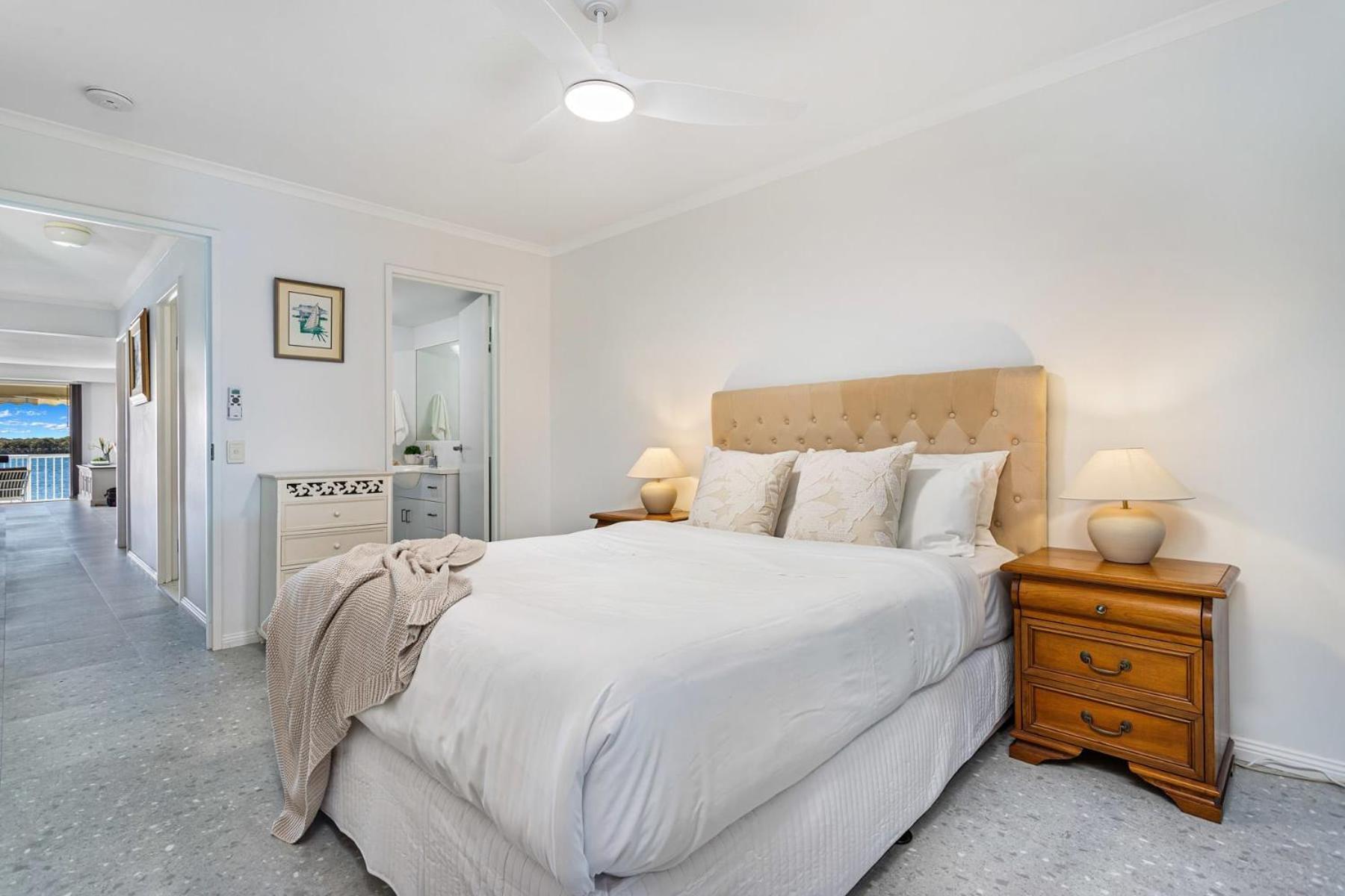 Apartment Poinsettia Beach Broadwater Retreat Gold Coast